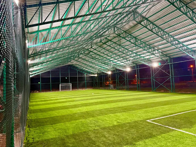 Şahinbey Kapalı Halı Saha